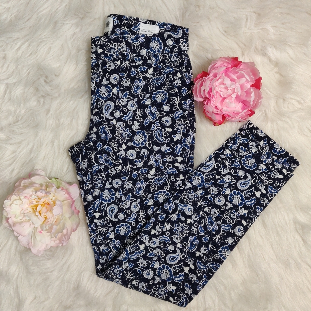 Gap Signature Skinny Ankle